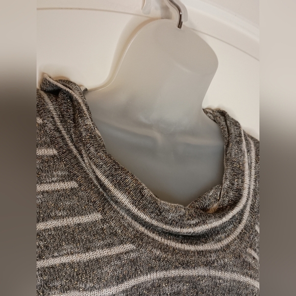 2‎ FOR $30 Casual Elegance: The Classic Gray Striped A BYER sweater(#1,043) - Picture 7 of 10
